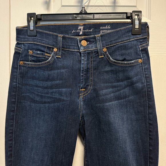 7 for All Mankind ankle Gwenevere jeans. Size 25. EUC!! - Picture 2 of 9